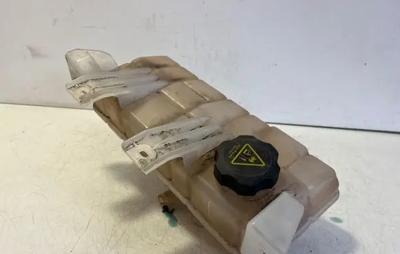 Tesla Model S Coolant expansion tank/reservoir 103612400