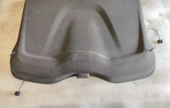 Parcel shelf