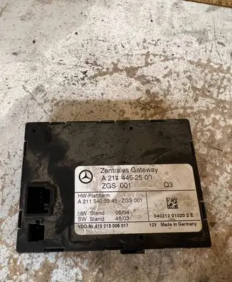Mercedes-Benz E W211 Door control unit/module A2115403545 A2114452501