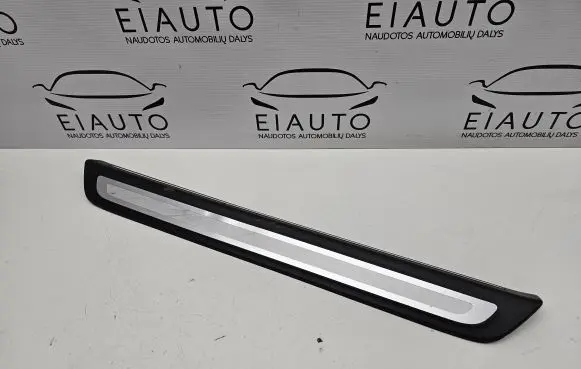 Audi Q5 SQ5 Front sill trim cover 8R0853374F