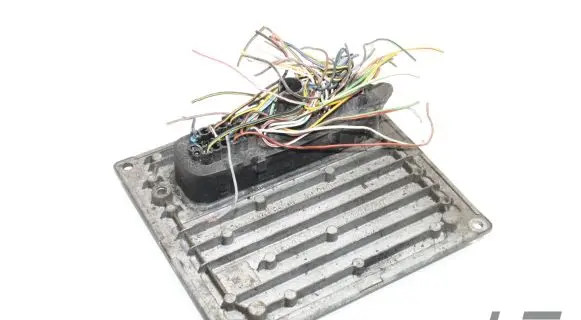Ford Fiesta Engine control unit/module 6S6112A650FH S120977315