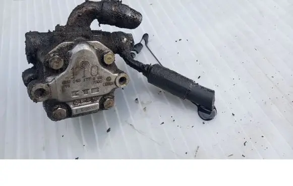 Volkswagen PASSAT B5.5 Power steering pump