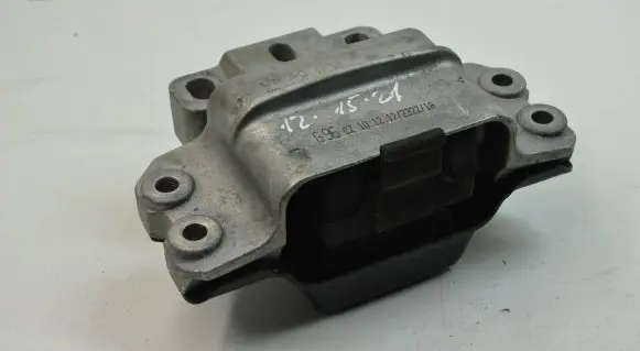 Volkswagen Golf V Engine mount bracket 1K0199555CA