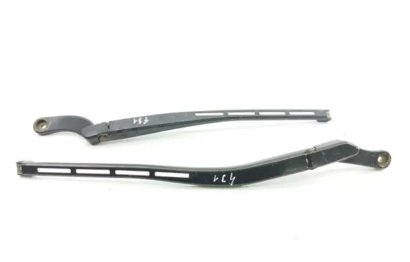 Audi A6 S6 C5 4B Front wiper blade arm 4B1955408D 4B1955407D