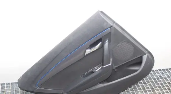 Hyundai i40 Rear door card panel trim