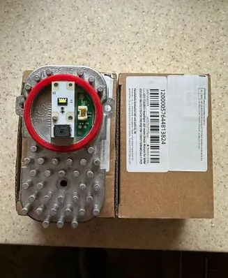 BMW X6 E71 LED ballast control module 63117263051