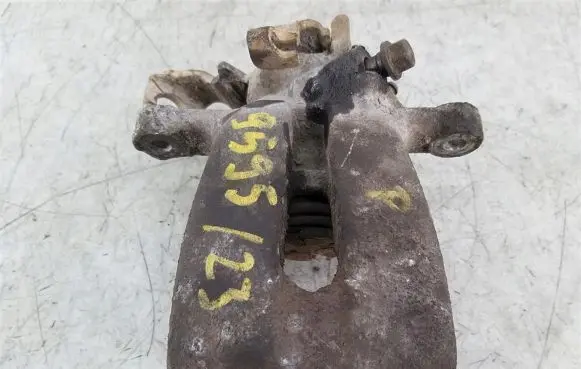 Opel Astra L Rear brake caliper