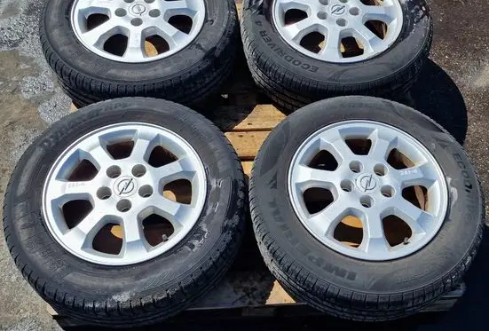 Opel Zafira A R15 alloy rim 