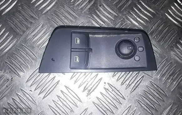 Audi A1 Electric window control switch 8X2959522A