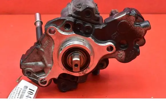 Ford Focus Fuel injection high pressure pump 9687959180