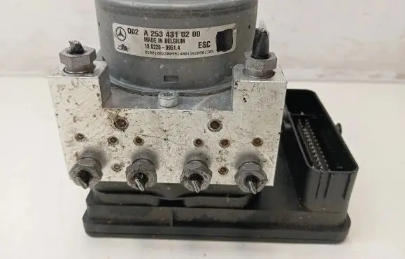 Mercedes-Benz GLC C253 ABS Pump A2534310200