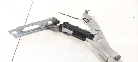 Opel Vectra C Tailgate/trunk/boot hinge 09177083
