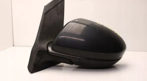 Mazda 2 Front door electric wing mirror 