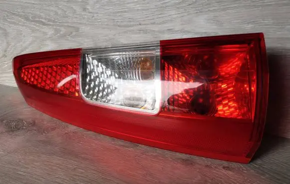 Volvo V70 Rear/tail lights 160985