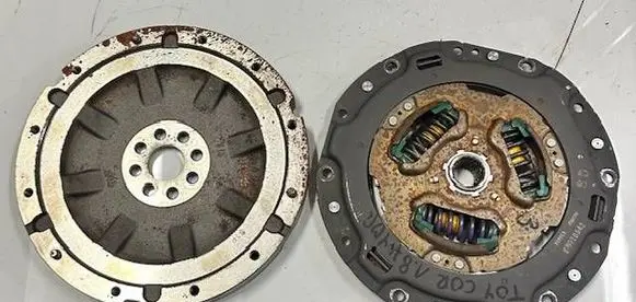 Toyota Corolla E210 E21 Clutch pressure plate 3127047070