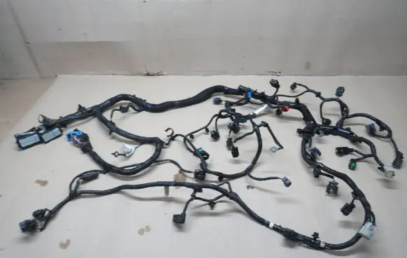 Ford Kuga II Engine installation wiring loom FV4T12A690 A12923054 12775265