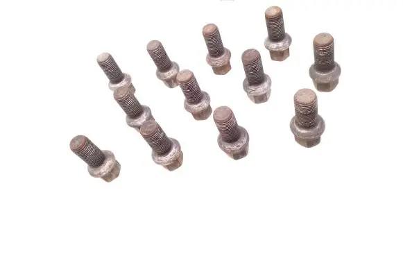 Volkswagen PASSAT B6 Nuts/bolts 