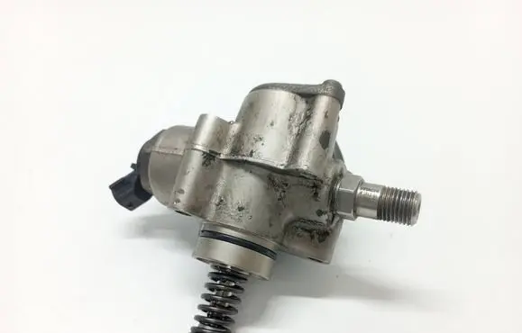 Fuel injection high pressure pump