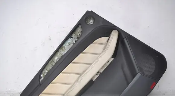Mercedes-Benz GLE (W166 - C292) Rear door card panel trim