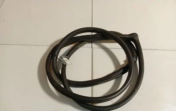 Honda Civic Rubber seal front coupe door
