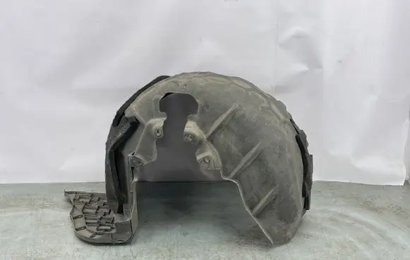 Audi Q7 4M Rear arch fender liner splash guards 4M0810172