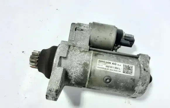 Volkswagen Golf VII Starter motor 02Z911024L