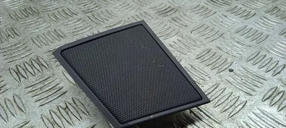 Maserati Ghibli Front door high frequency speaker AAH84529SX
