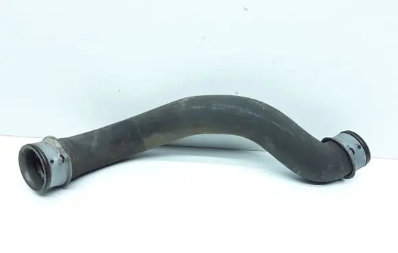 Mercedes-Benz C W204 Engine coolant pipe/hose A2045011582
