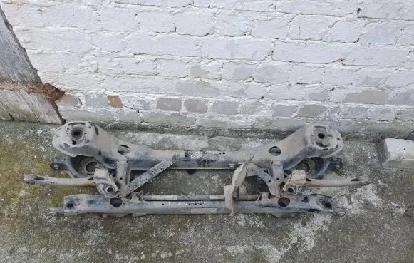 Ford Focus Rear axle beam CV615A771AA CK52389