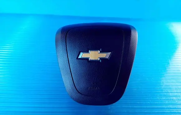 Chevrolet Cruze Steering wheel airbag 631046026 6903 THRB04603586