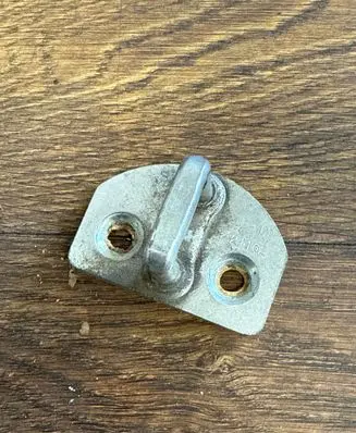 Renault Master III Rear door lock loop/hook striker 122rb