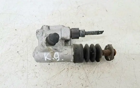 Honda Civic Clutch slave cylinder 