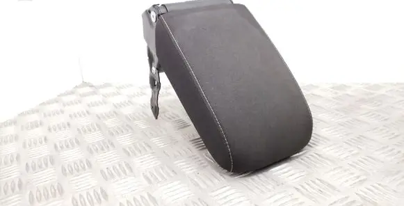 Volkswagen Golf VII Armrest 5G0854207D
