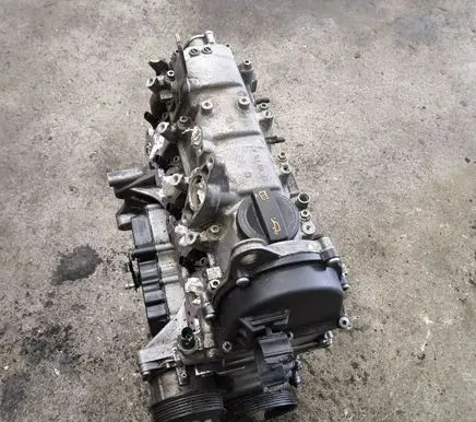 Skoda Octavia Mk2 (1Z) Engine CBZ CBZ005655 03F109210C