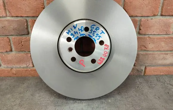 BMW X7 G07 Front brake disc 6880078