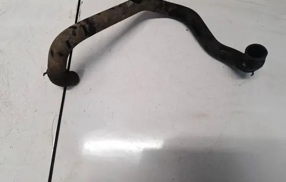 Volkswagen PASSAT B6 Engine coolant pipe/hose 