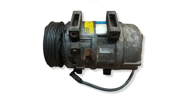 Volvo S60 Air conditioning (A/C) compressor (pump) 8708581