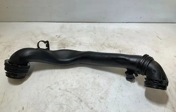 BMW X5 G05 Intercooler hose/pipe 23557610 1210679
