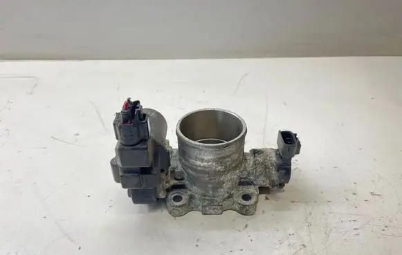 Toyota Corolla Verso AR10 Electric throttle body valve 