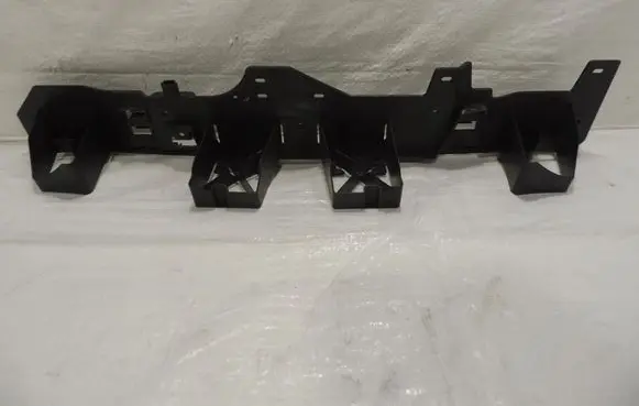 Opel Corsa F Rear bumper mounting bracket 39167902