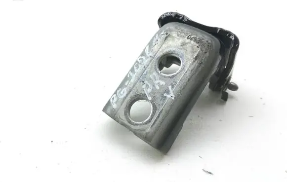 Peugeot 3008 I Front door upper hinge