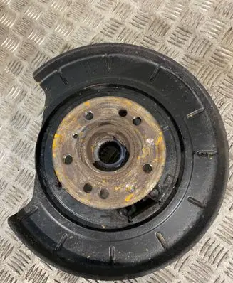 Mercedes-Benz ML W164 Rear wheel hub spindle/knuckle 