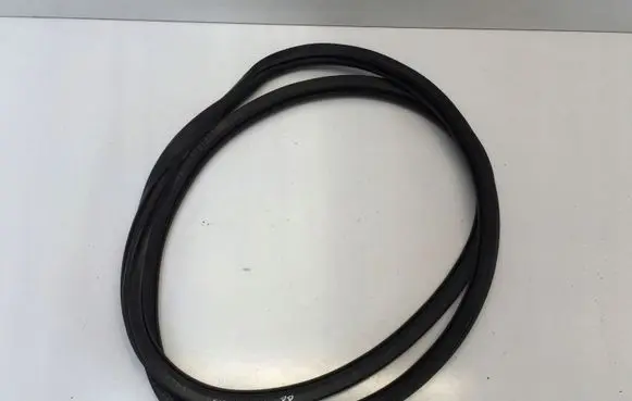 Front door rubber seal