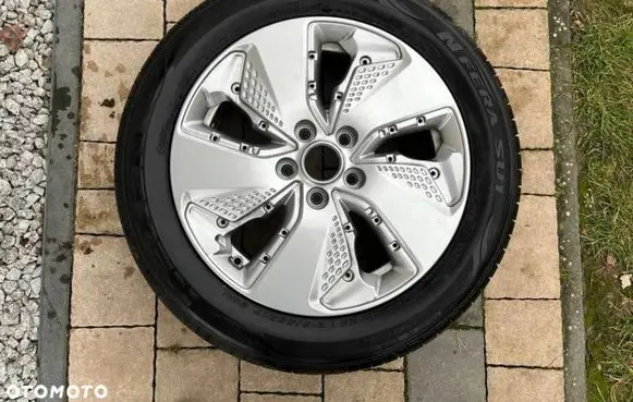 Hyundai Kona II R17 alloy rim 