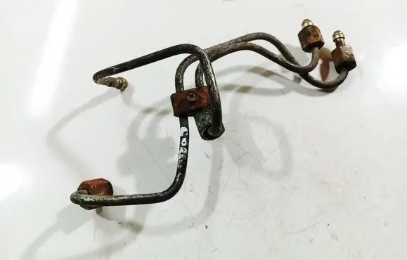 Opel Corsa C Fuel line pipe 