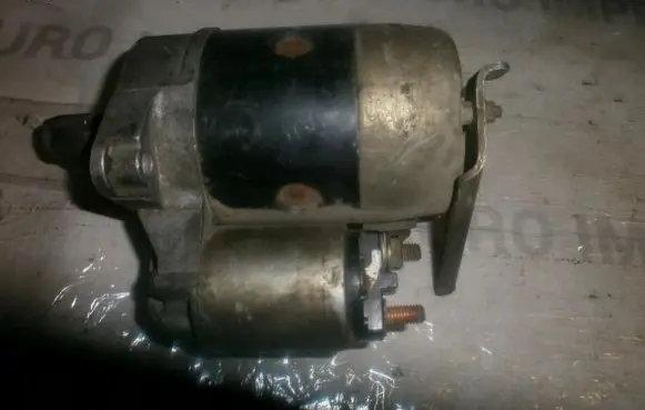 Mazda 323 Starter motor b676z
