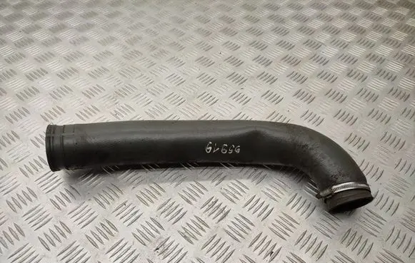 Intercooler hose/pipe