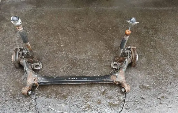Skoda Fabia Mk2 (5J) Rear axle beam 