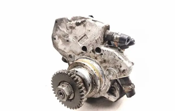 Chrysler 300 - 300C Fuel injection high pressure pump A6420700201 0445010095