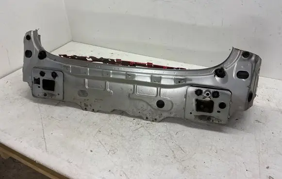Volvo V60 Rear sill (body part) 